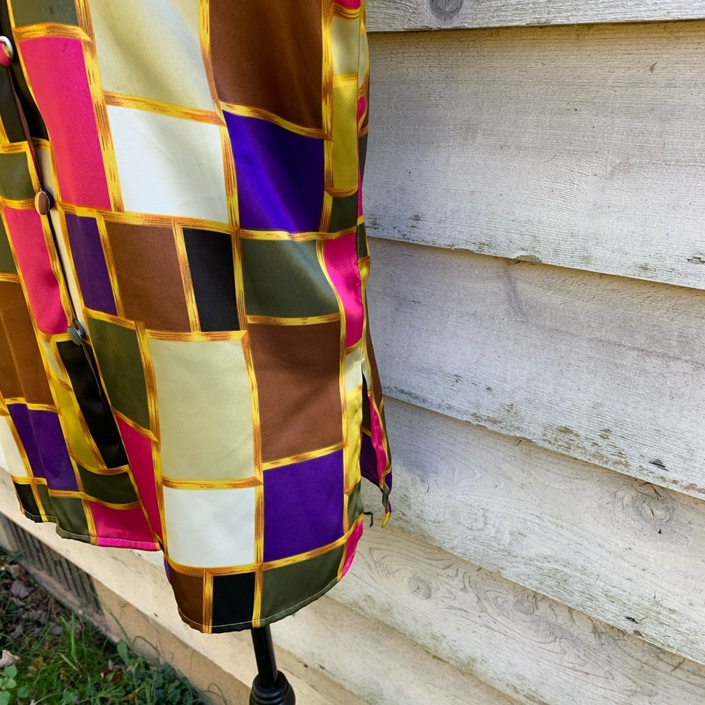 Vintage 80s Gold Geometric Button Down Mod Shirt - Picture 9 of 16